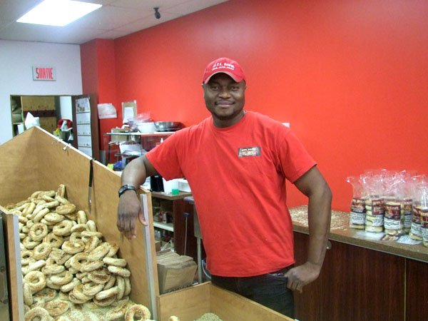 MTL Bagel: Introducing quality and flavour… - Montreal Community Contact