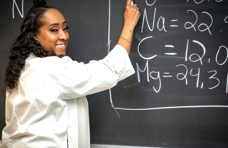 STEM WITH MISS SABI – EMPOWERING  THE NEXT GENERATION OF SCIENTISTS