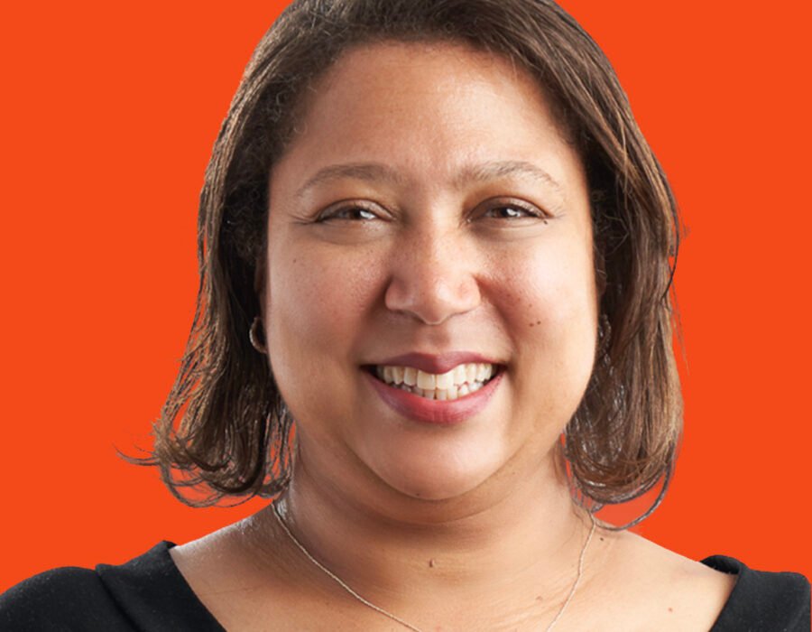 Renate Betts seeks Loyola seat with Transition Montréal